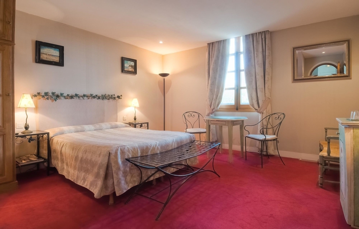 Imagen de la habitación del Hotel Les Rives De Notre Dame. Foto 9