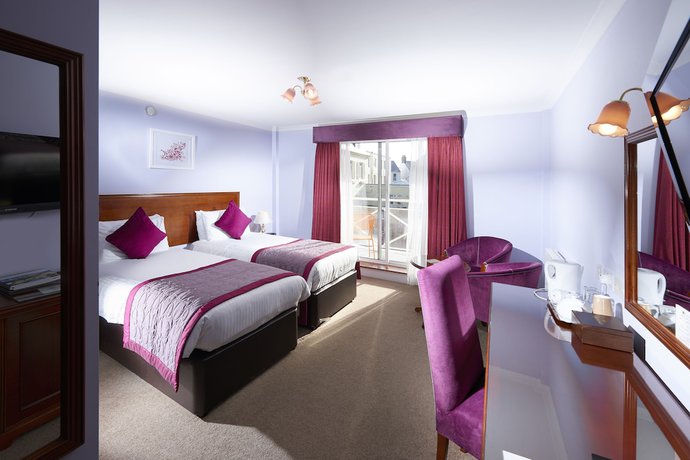 Imagen de la habitación del Hotel Les Rocquettes. Foto 7