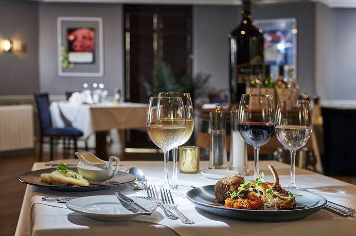 Imagen del bar/restaurante del Hotel Les Rocquettes. Foto 4