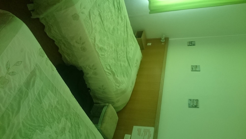 Imagen de la habitación del Hotel Les Rosiers. Foto 9
