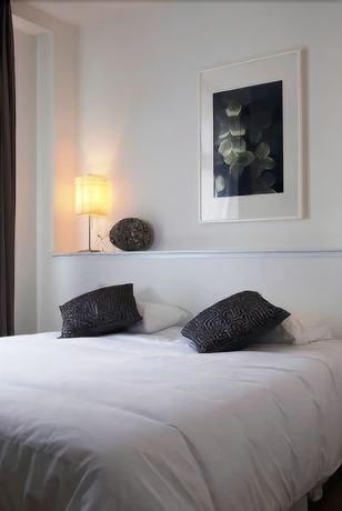 Imagen de la habitación del Hotel Les Sables Blancs. Foto 2