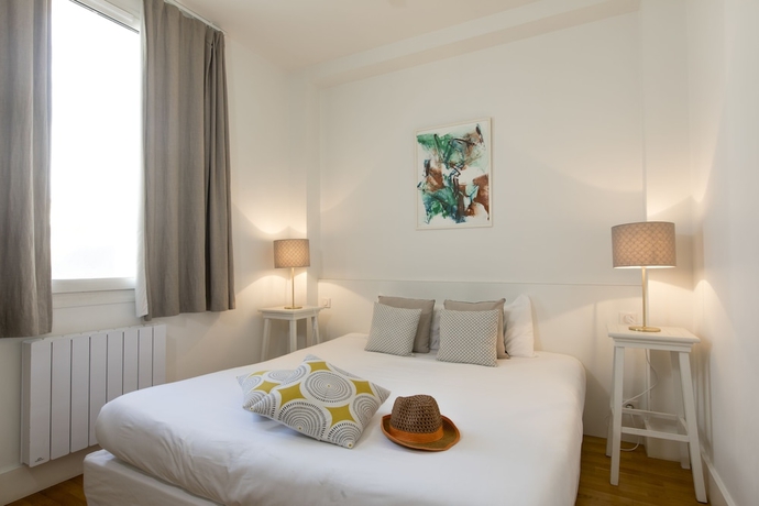 Imagen de la habitación del Hotel Les Sables Blancs. Foto 7