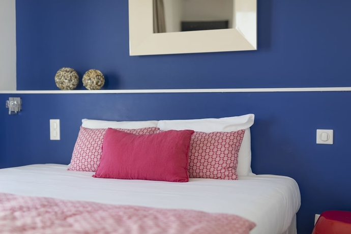 Imagen de la habitación del Hotel Les Sables Blancs. Foto 8