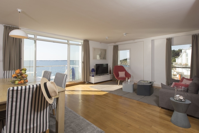 Imagen de la habitación del Hotel Les Sables Blancs. Foto 18