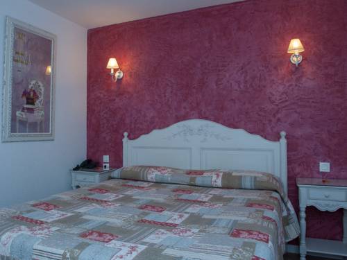 Imagen de la habitación del Hotel Les Sables D'ocre. Foto 4