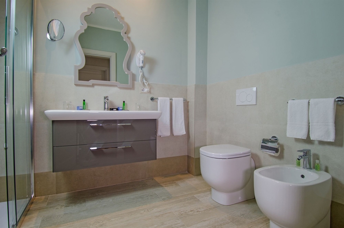 Imagen de la habitación del Hotel Les Sables Noirs and Spa. Foto 5