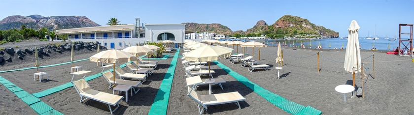 Imagen de los exteriores del Hotel Les Sables Noirs and Spa. Foto 15