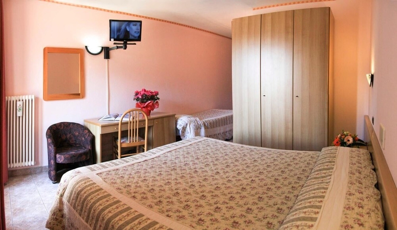 Imagen de la habitación del Hotel Les Saisons, Saint Vincent. Foto 16