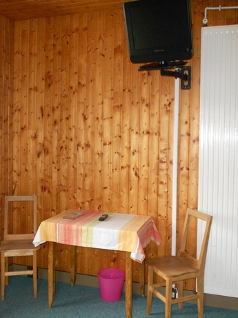 Imagen de la habitación del Hotel Les Sapins, G&eacute;rardmer. Foto 11