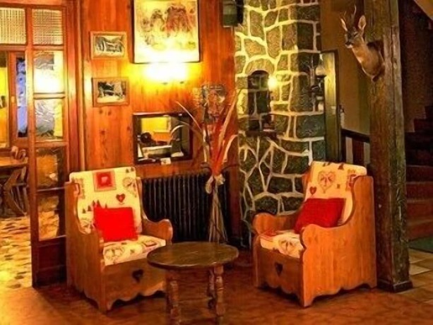 Imagen de los interiores del Hotel Les Sapins, Montriond. Foto 9