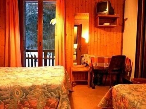 Imagen de la habitación del Hotel Les Sapins, Montriond. Foto 6