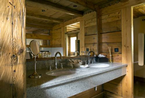 Imagen de la habitación del Hotel Les Servages D'armelle. Foto 8