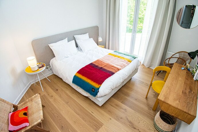 Imagen de la habitación del Hotel Les Sorbiers. Foto 17