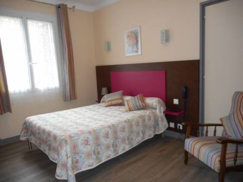 Imagen de la habitación del Hotel Les Sources De La Nive. Foto 2