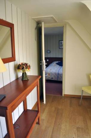 Imagen de la habitación del Hotel Les Sternes. Foto 15