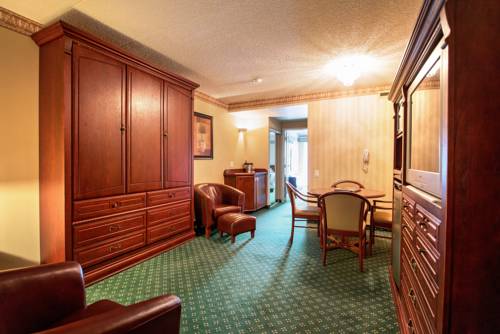 Imagen de la habitación del Hotel Les Suites De Laviolette Ascend Collection. Foto 13