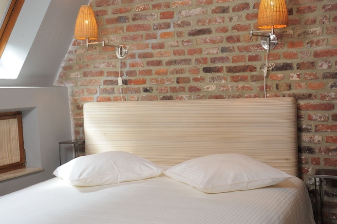 Imagen de la habitación del Hotel Les Tanneurs De Namur. Foto 13