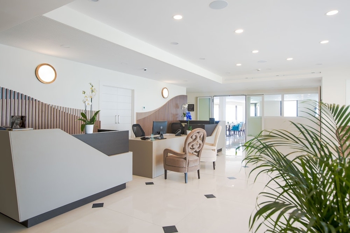 Imagen de los interiores del Hotel Les Terrasses D'eze. Foto 16