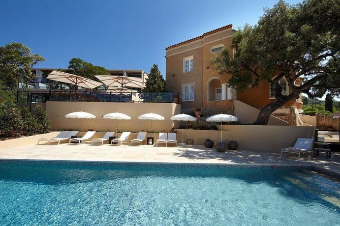 Imagen de la habitación del Hotel Les Terrasses Du Bailli. Foto 7