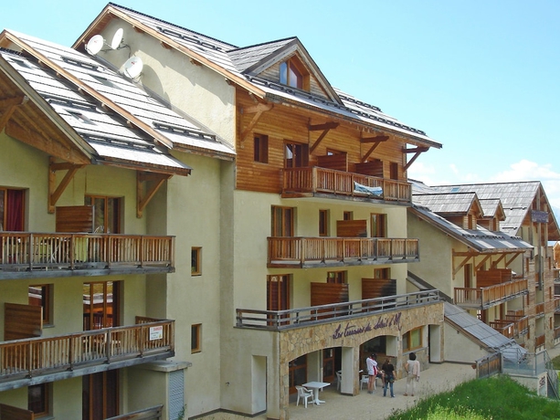 Imagen general del Hotel Les Terrasses Du Soleil D'or. Foto 4