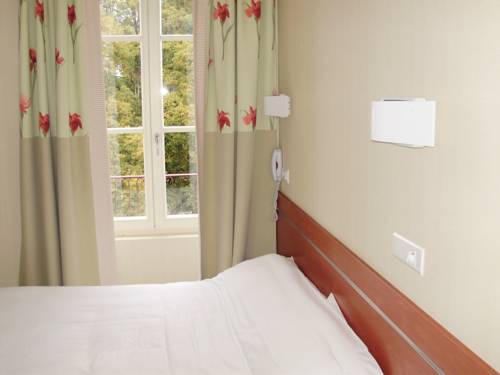 Imagen de la habitación del Hotel Les Thermes - Cerise Hotels & R&eacute;sidences. Foto 5