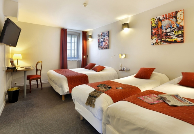 Imagen de la habitación del Hotel Les Tilleuls, Bourges. Foto 5