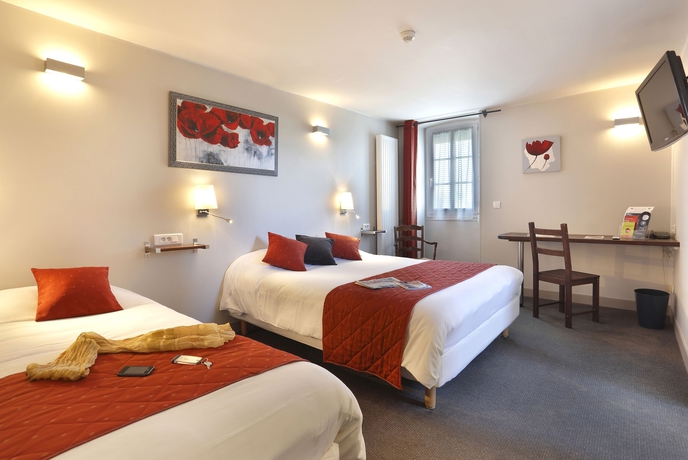 Imagen de la habitación del Hotel Les Tilleuls, Bourges. Foto 9
