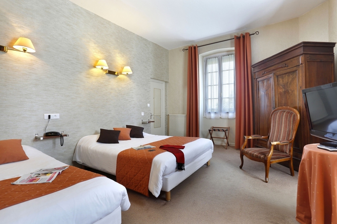 Imagen de la habitación del Hotel Les Tilleuls, Bourges. Foto 10