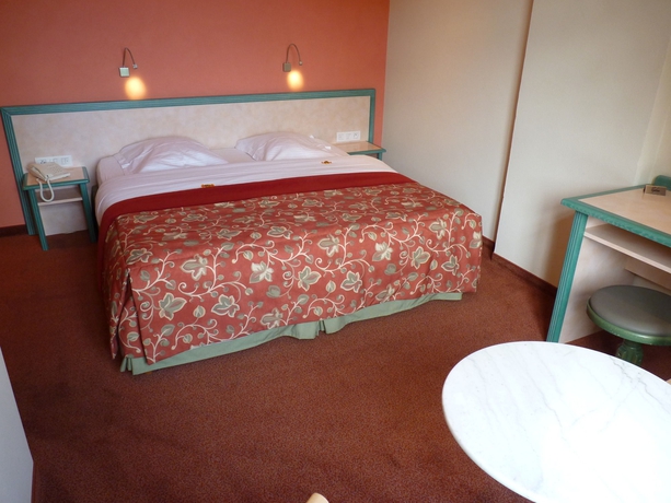 Imagen de la habitación del Hotel Les Tilleuls, Rendeux. Foto 7