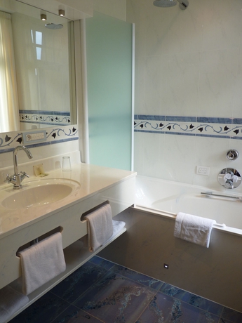 Imagen de la habitación del Hotel Les Tilleuls, Rendeux. Foto 8