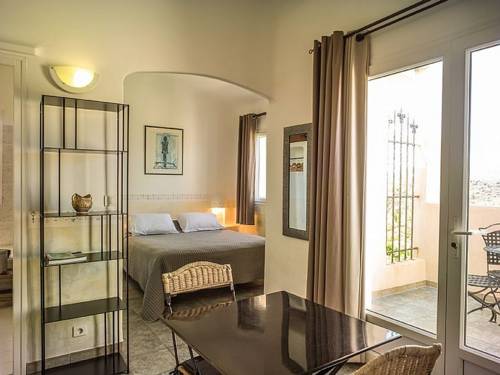 Imagen de la habitación del Hotel Les Toits De Santa Giulia. Foto 6