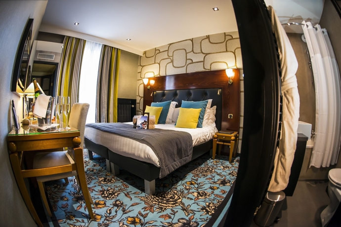 Imagen de la habitación del Hotel Les Tresoms Lake and Spa Resort. Foto 10