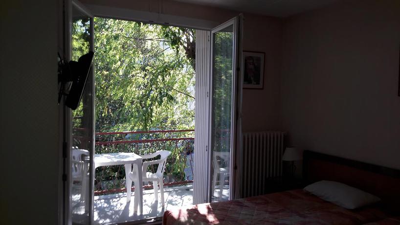 Imagen de la habitación del Hotel Les Troenes. Foto 4
