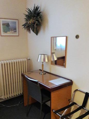 Imagen de la habitación del Hotel Les Troenes. Foto 5