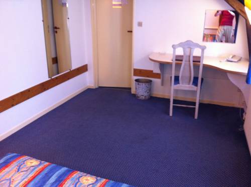 Imagen de la habitación del Hotel Les Trois Luppars. Foto 6