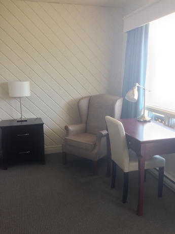 Imagen de la habitación del Hotel Les Trois Soeurs. Foto 6