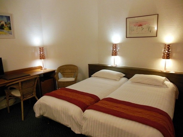 Imagen de la habitación del Hotel Les Ursulines. Foto 5
