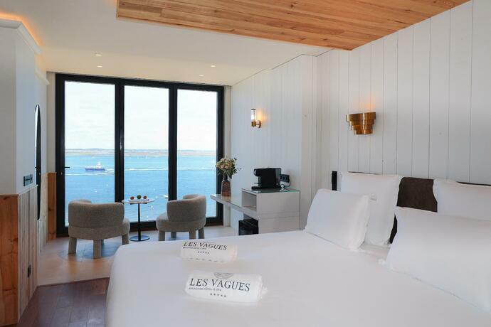 Imagen general del Hotel Les Vagues Hotel & Spa. Foto 2