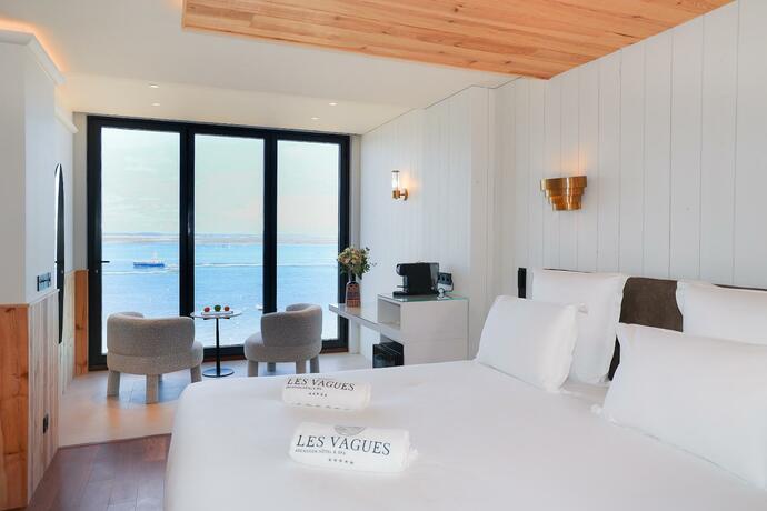 Imagen general del Hotel Les Vagues Hotel & Spa. Foto 3