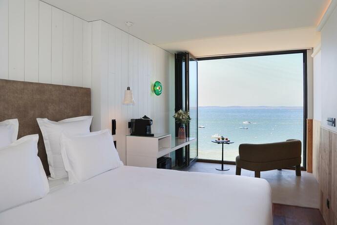 Imagen general del Hotel Les Vagues Hotel & Spa. Foto 5