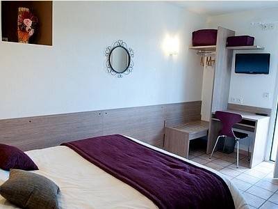 Imagen de la habitación del Hotel Les Vieilles Granges. Foto 5