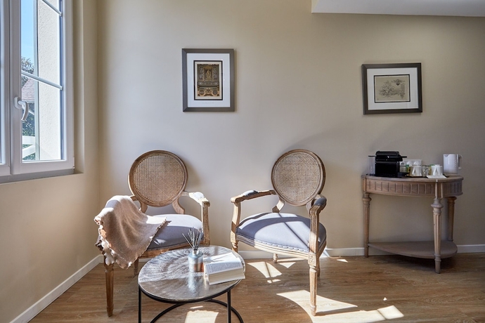 Imagen de la habitación del Hotel Les Villas D'arromanches. Foto 10