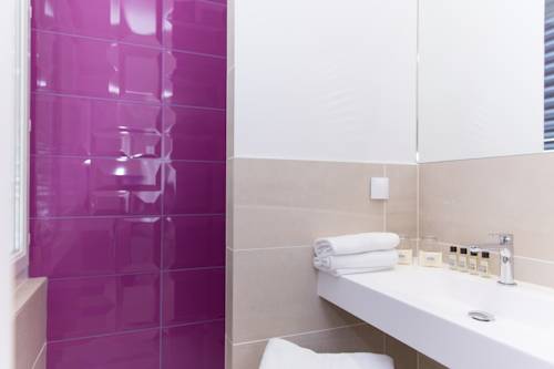 Imagen de la habitación del Hotel Les Voiles. Foto 17