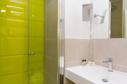 Imagen de la habitación del Hotel Les Voiles. Foto 18