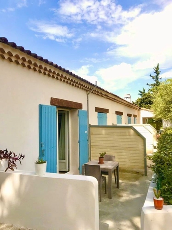 Imagen de la habitación del Hotel Les Volets Rouges - Cassis. Foto 9