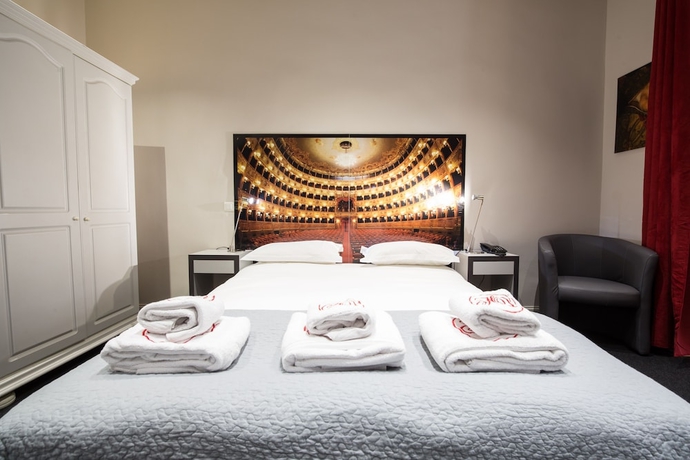 Imagen de la habitación del Hotel Les Voyageurs, Bastia. Foto 4