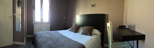 Imagen de la habitación del Hotel Les Voyageurs, LE CHATEAU D&acute;OLONNE. Foto 8