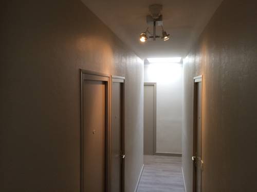 Imagen de los interiores del Hotel Les Voyageurs, LE CHATEAU D&acute;OLONNE. Foto 17