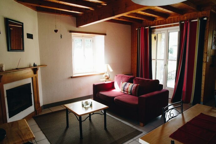 Imagen general del Hotel Les chalets d\'Arrens. Foto 11