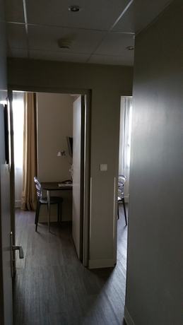 Imagen de la habitación del Hotel Les jardins du canal. Foto 11